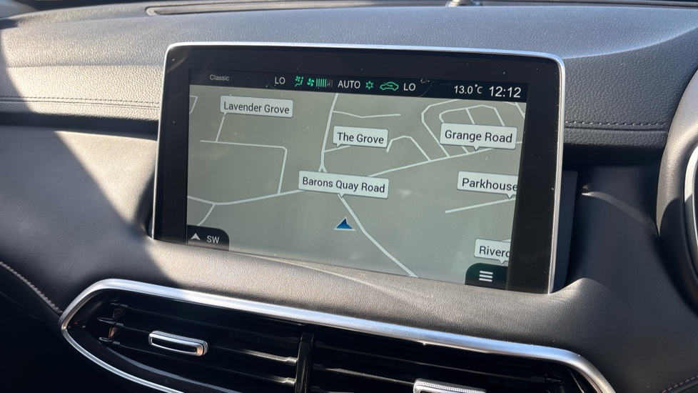 MG HS 1.5 T-GDI Exclusive 5dr Petrol Hatchback - Image 29
