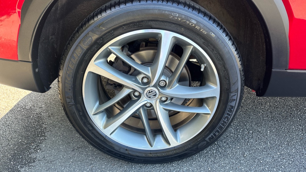 MG HS 1.5 T-GDI Exclusive 5dr Petrol Hatchback - Image 36