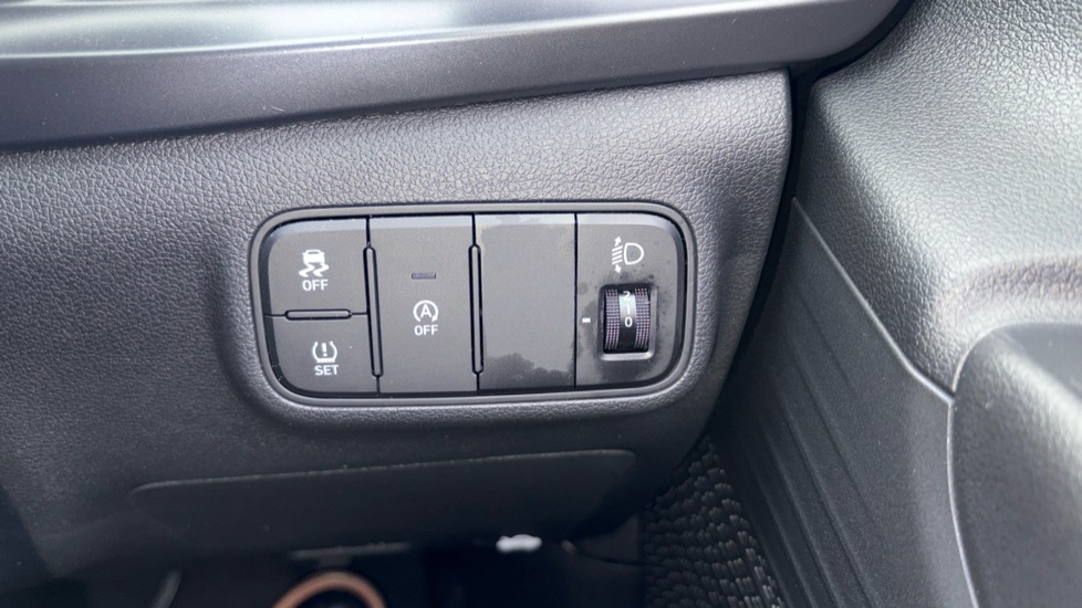 Hyundai i20 1.0T GDi Advance [Nav] 5dr DCT Petrol Hatchback - Image 35