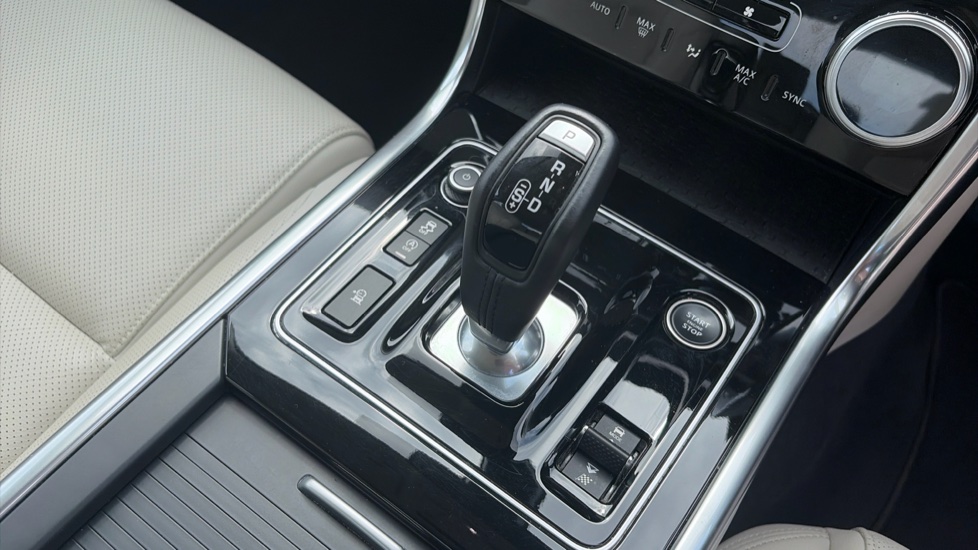 Jaguar XE 2.0 D200 S 4dr Auto Diesel Saloon - Image 13