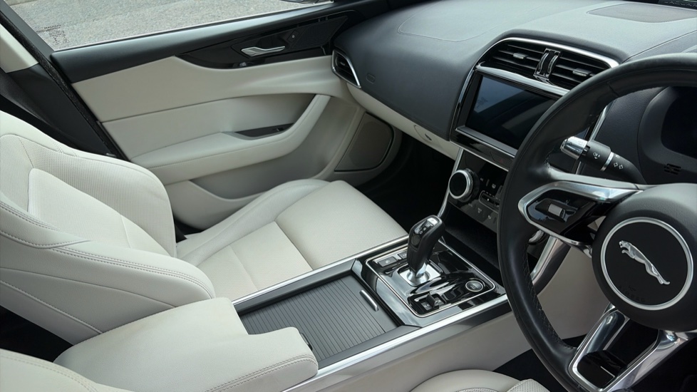 Jaguar XE 2.0 D200 S 4dr Auto Diesel Saloon - Image 14