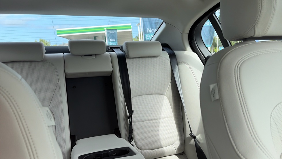Jaguar XE 2.0 D200 S 4dr Auto Diesel Saloon - Image 15
