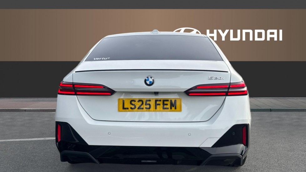 BMW 5 Series 520i M Sport Pro 4dr Auto Petrol Saloon - Image 6