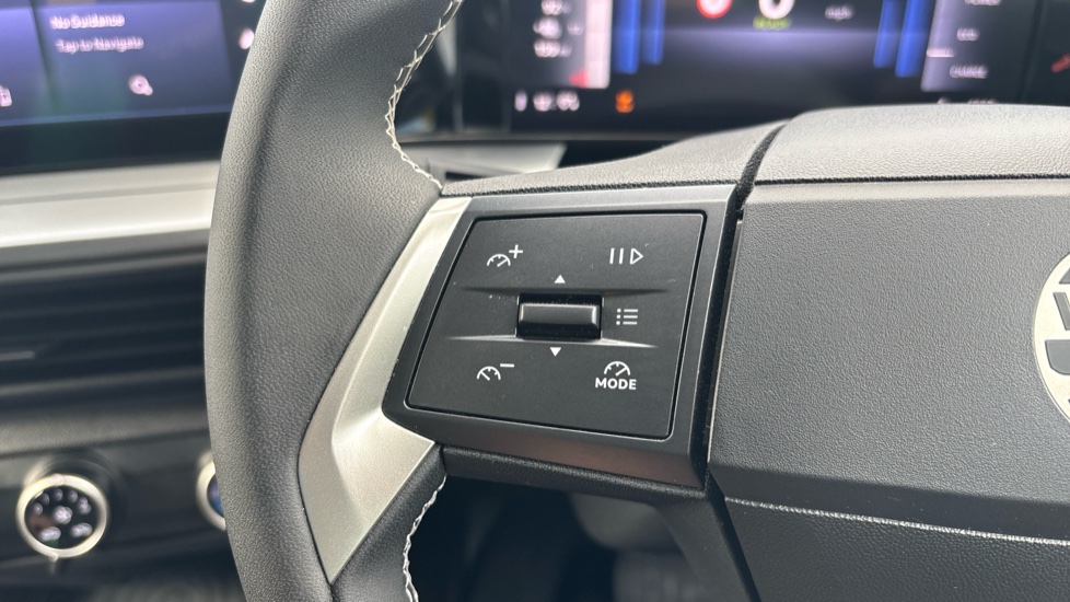 Vauxhall Frontera 83kW Design 44kWh 5dr Auto Electric Estate - Image 21
