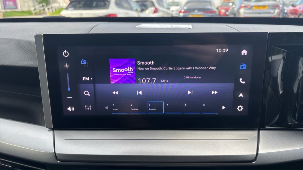 Vauxhall Frontera 83kW Design 44kWh 5dr Auto Electric Estate - Image 27