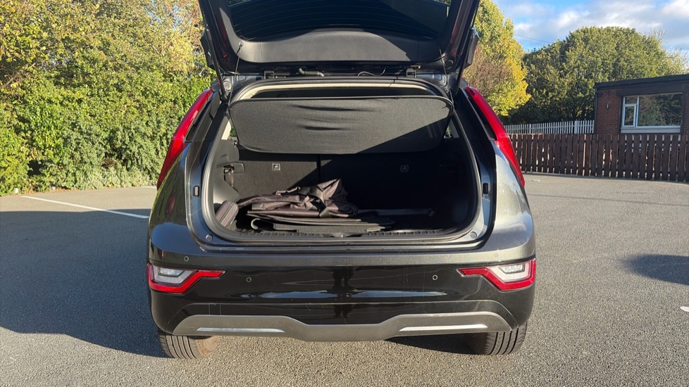 Kia Niro 150kW 3 65kWh 5dr Auto Electric Estate - Image 4