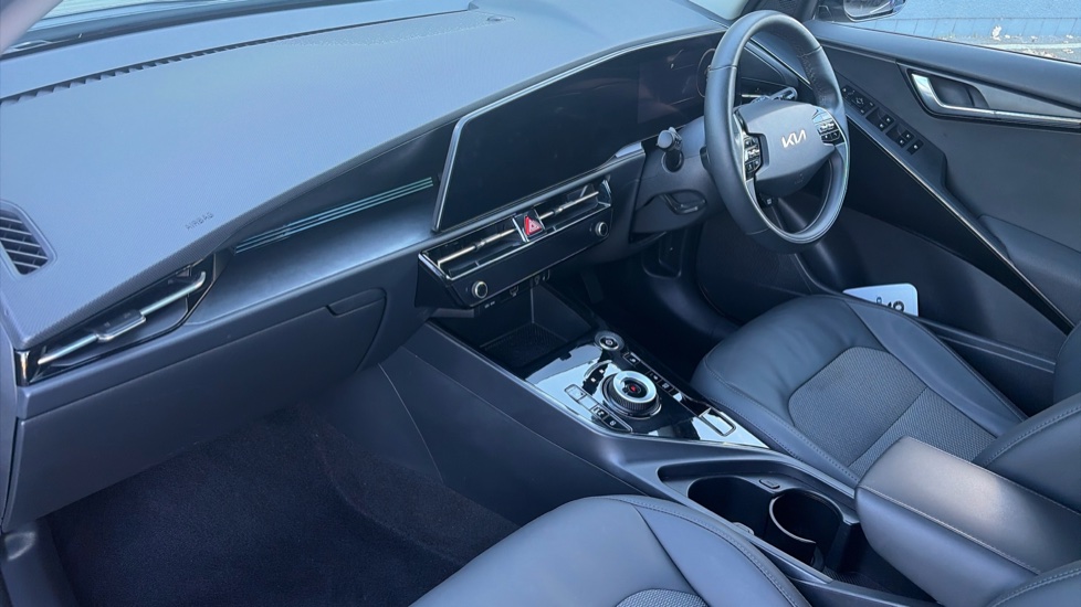 Kia Niro 150kW 3 65kWh 5dr Auto Electric Estate - Image 9