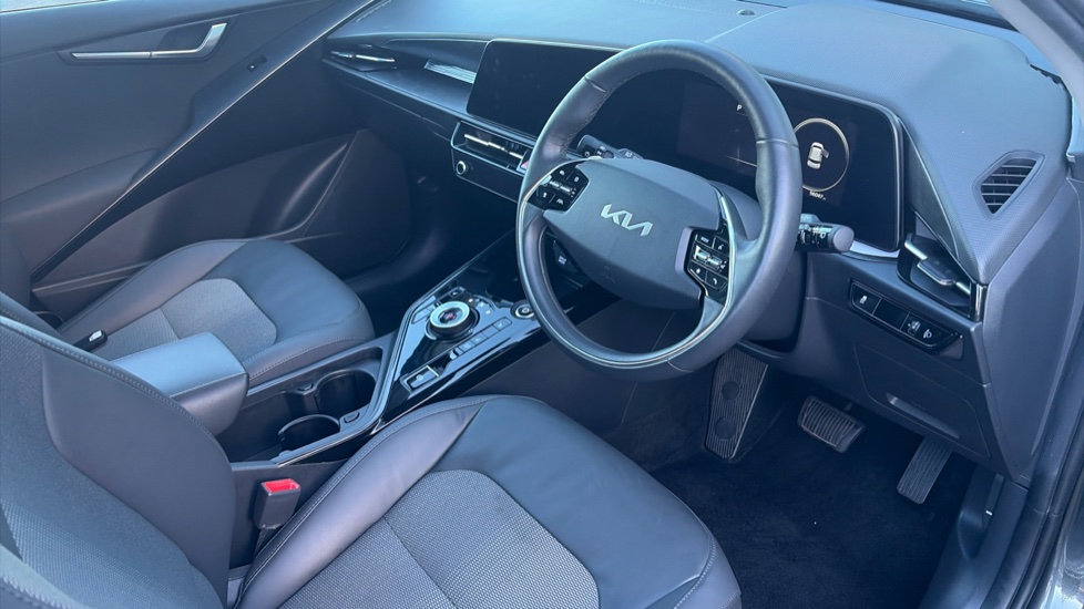 Kia Niro 150kW 3 65kWh 5dr Auto Electric Estate - Image 11