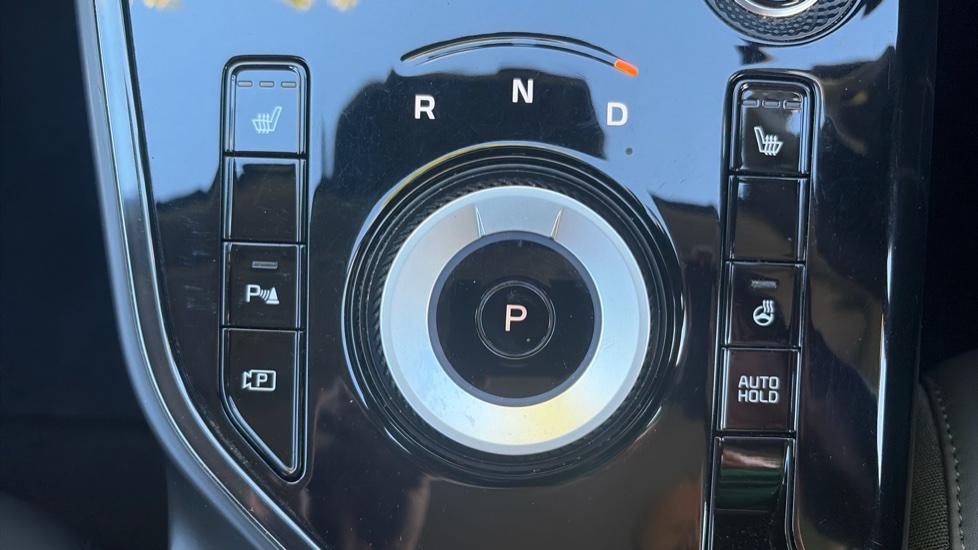 Kia Niro 150kW 3 65kWh 5dr Auto Electric Estate - Image 34