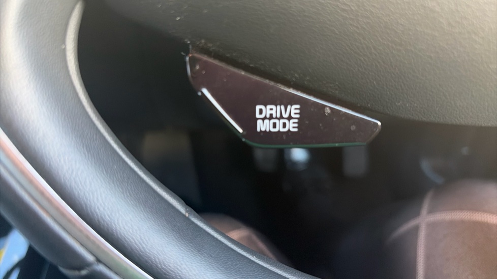 Kia Niro 150kW 3 65kWh 5dr Auto Electric Estate - Image 37