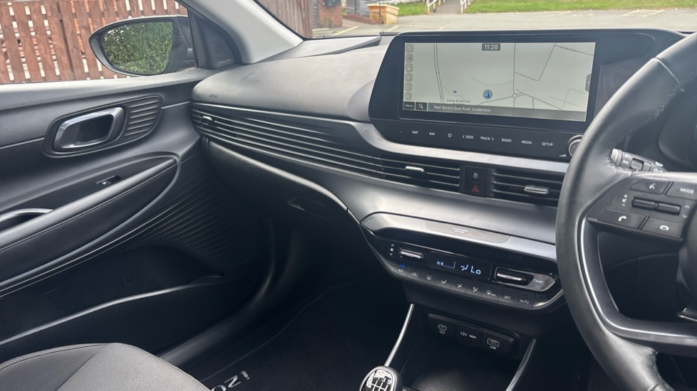 Hyundai i20 1.0T GDi Premium 5dr Petrol Hatchback - Image 14