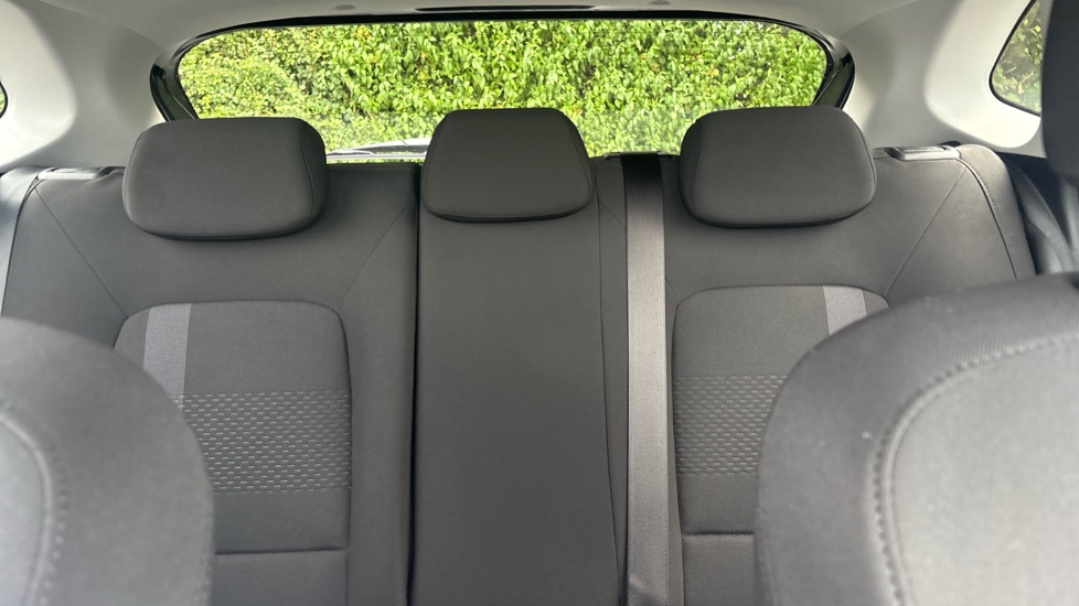 Hyundai i20 1.0T GDi Premium 5dr Petrol Hatchback - Image 15