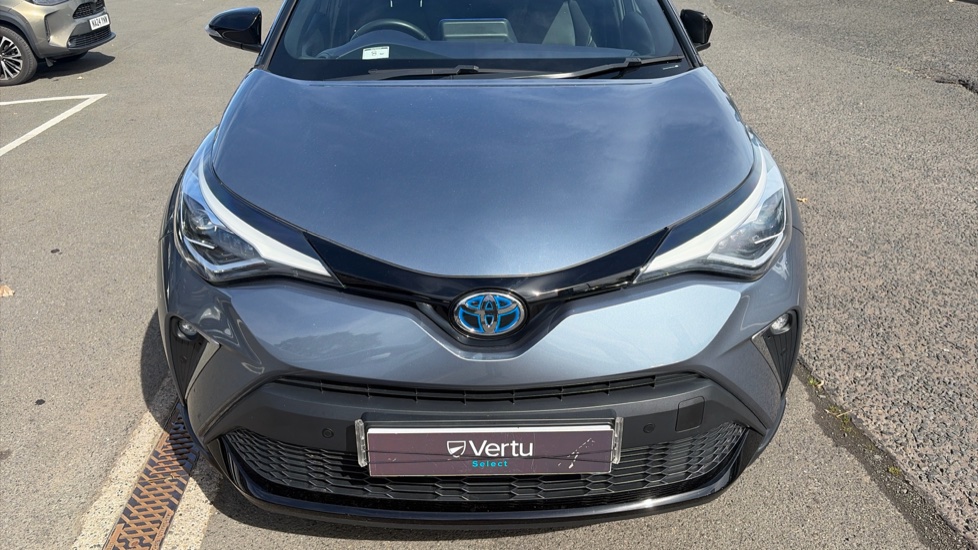 Toyota C-HR 2.0 Hybrid Dynamic 5dr CVT Hybrid Hatchback - Image 8