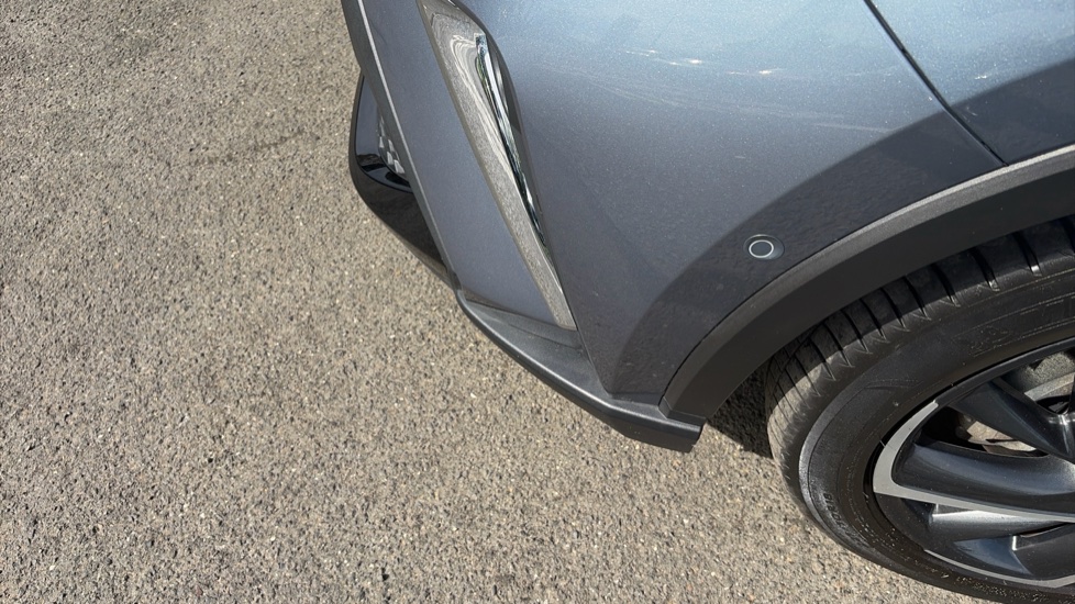 Toyota C-HR 2.0 Hybrid Dynamic 5dr CVT Hybrid Hatchback - Image 29