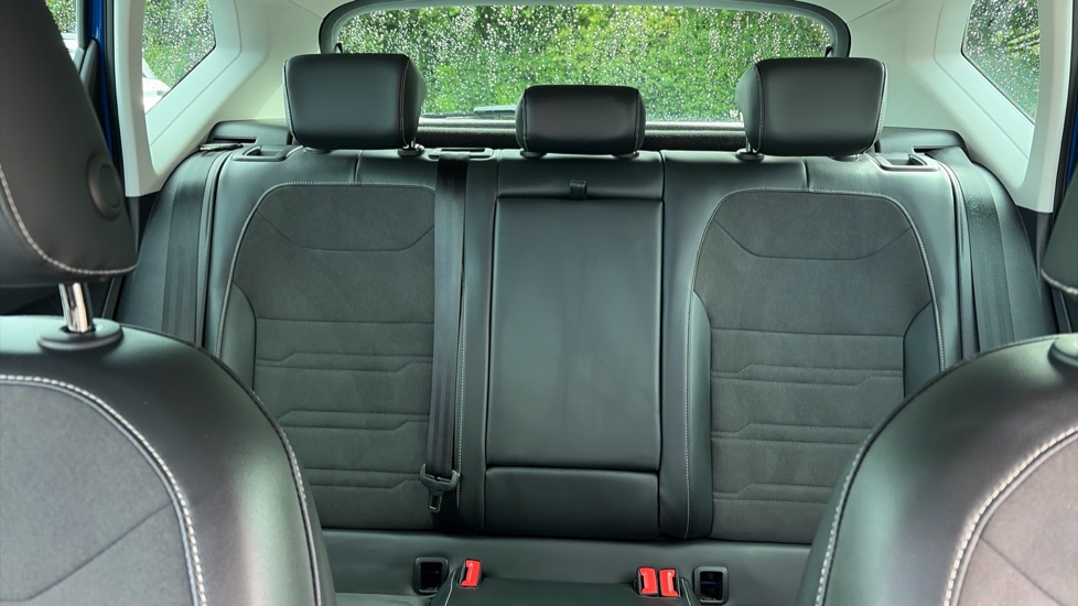 SEAT Ateca 1.5 TSI EVO Xperience 5dr DSG Petrol Estate - Image 15