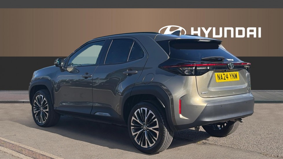 Toyota Yaris Cross 1.5 Hybrid Excel 5dr CVT Hybrid Estate - Image 2