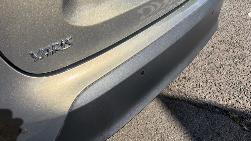 Toyota Yaris Cross 1.5 Hybrid Excel 5dr CVT Hybrid Estate - Image 40