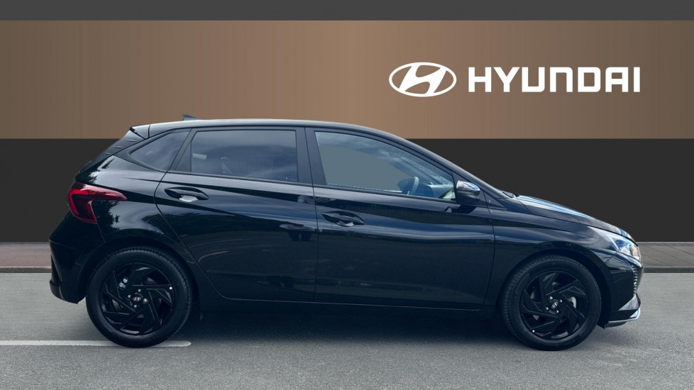 Hyundai i20 1.0T GDi 90 Black Line 5dr Petrol Hatchback - Image 5