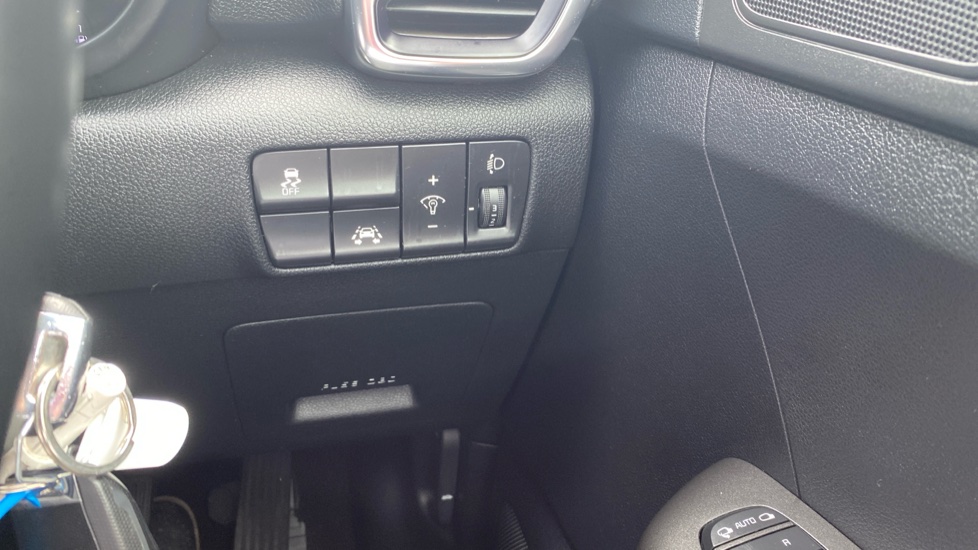 Kia Sportage 1.6 GDi ISG 2 5dr Petrol Estate - Image 23