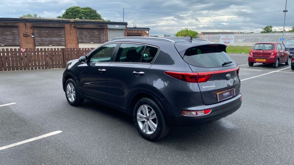 Kia Sportage 1.6 GDi ISG 2 5dr Petrol Estate - Image 38