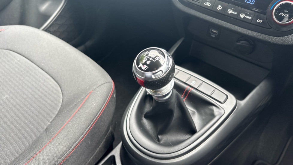 Hyundai i10 1.0 T-GDi N Line 5dr Petrol Hatchback - Image 13
