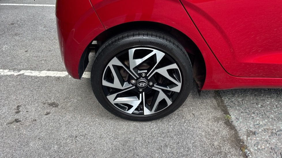 Hyundai i10 1.0 T-GDi N Line 5dr Petrol Hatchback - Image 24