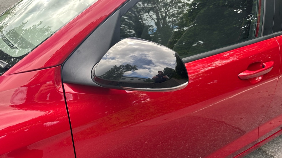 Hyundai i10 1.0 T-GDi N Line 5dr Petrol Hatchback - Image 29