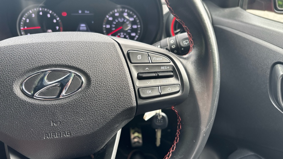 Hyundai i10 1.0 T-GDi N Line 5dr Petrol Hatchback - Image 35