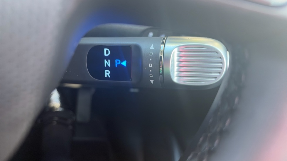 Hyundai INSTER 85kW 02 49kWh 5dr Auto Electric Hatchback - Image 37