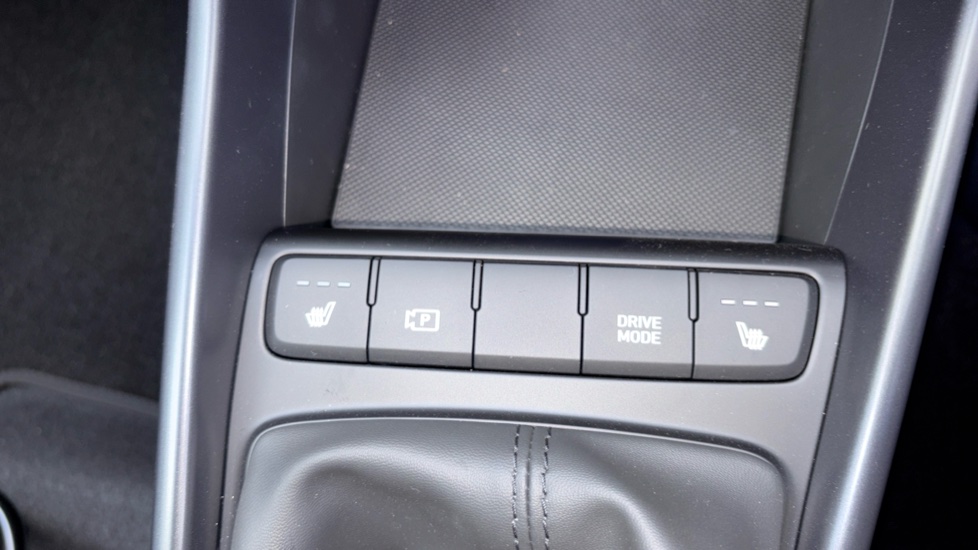 Hyundai BAYON 1.0 TGDi [90] Black Line 5dr Petrol Hatchback - Image 29