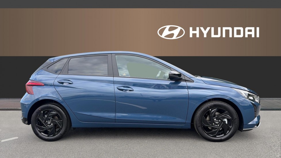 Hyundai i20 1.0T GDi 90 Black Line 5dr Petrol Hatchback - Image 5