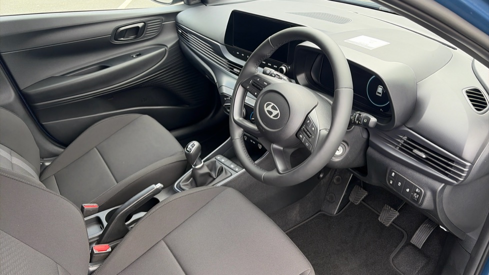 Hyundai i20 1.0T GDi 90 Black Line 5dr Petrol Hatchback - Image 11