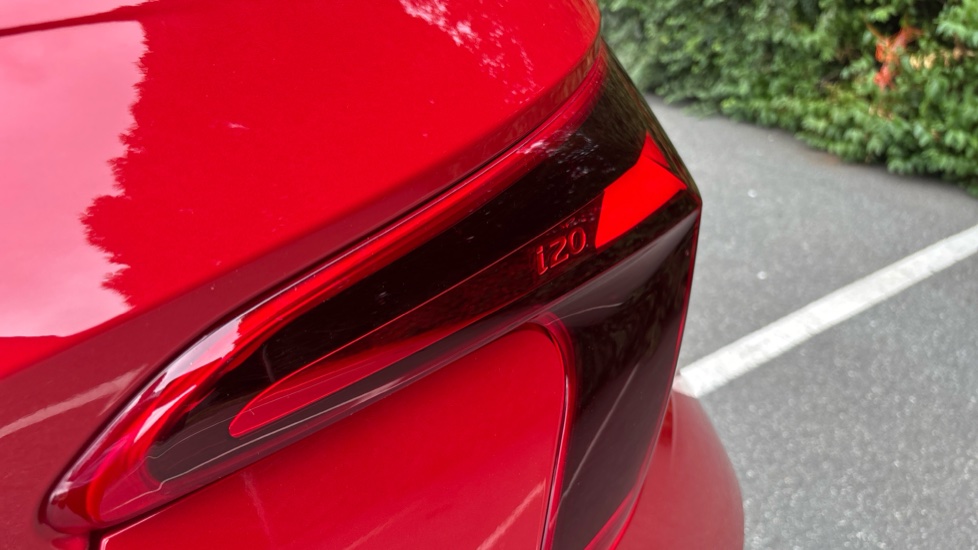 Hyundai i20 1.0T GDi 90 Black Line 5dr Petrol Hatchback - Image 31