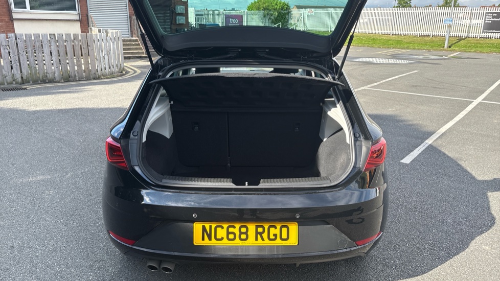 SEAT Leon 1.5 TSI EVO FR [EZ] 5dr Petrol Hatchback - Image 4