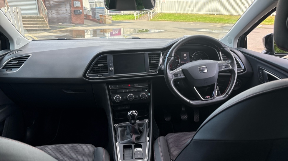 SEAT Leon 1.5 TSI EVO FR [EZ] 5dr Petrol Hatchback - Image 10