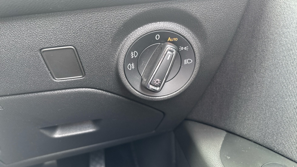 SEAT Leon 1.5 TSI EVO FR [EZ] 5dr Petrol Hatchback - Image 27