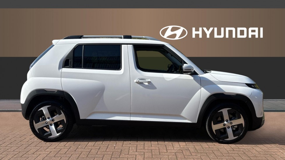 Hyundai INSTER 85kW 02 49kWh 5dr Auto Electric Hatchback - Image 5