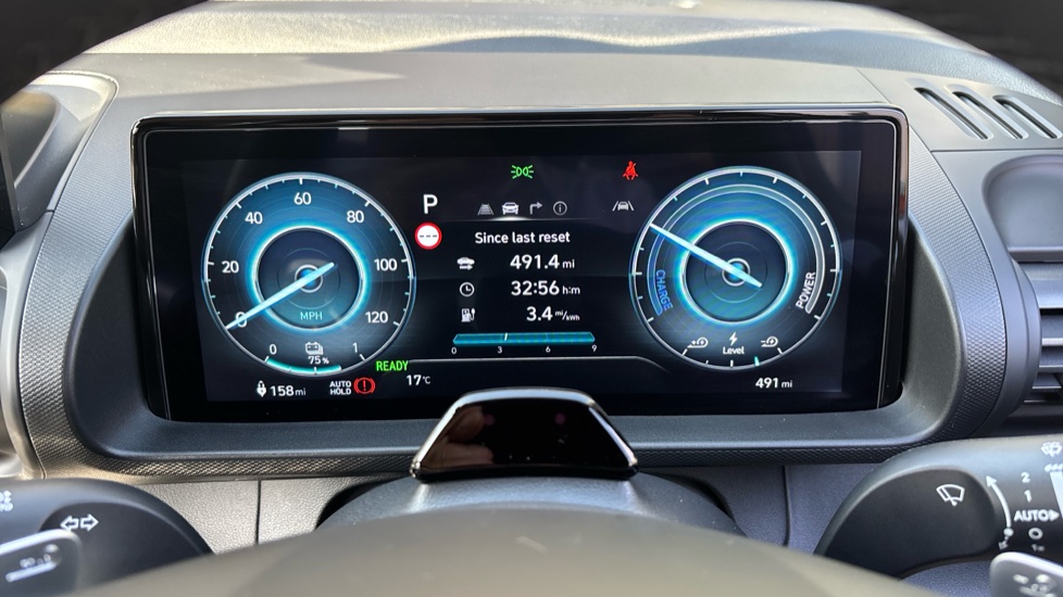 Hyundai INSTER 85kW 02 49kWh 5dr Auto Electric Hatchback - Image 18
