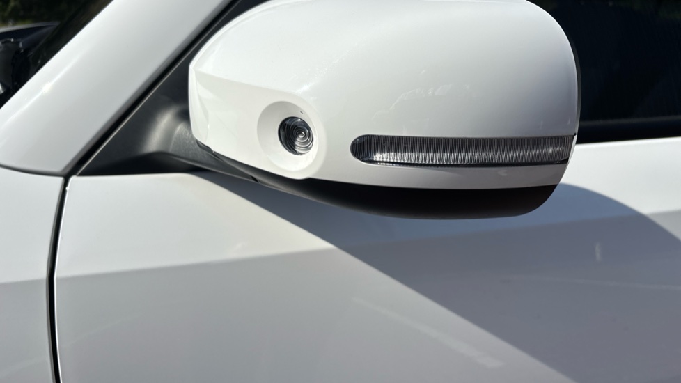 Hyundai INSTER 85kW 02 49kWh 5dr Auto Electric Hatchback - Image 38