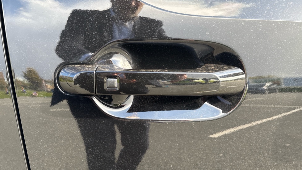 Hyundai INSTER 85kW 01 49kWh 5dr Auto Electric Hatchback - Image 30