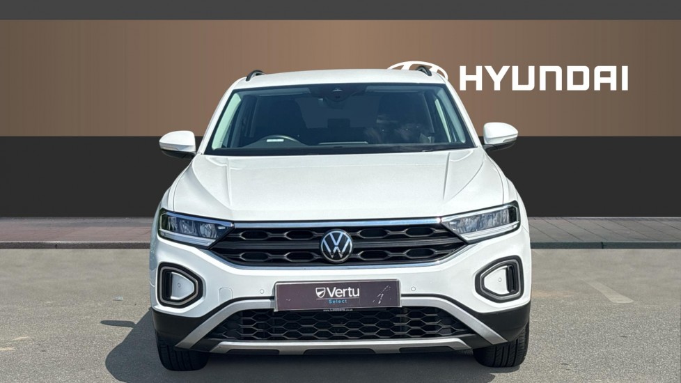 Volkswagen T-Roc 1.0 TSI Life 5dr Petrol Hatchback - Image 3