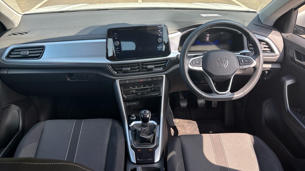 Volkswagen T-Roc 1.0 TSI Life 5dr Petrol Hatchback - Image 10