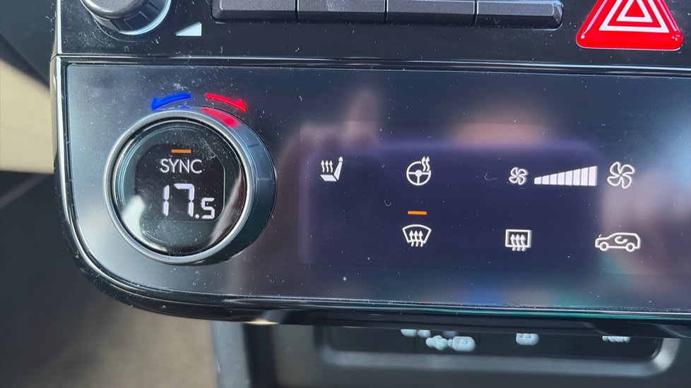 Hyundai TUCSON 1.6T Plug-in Hybrid N Line Edition 5dr Auto Estate - Image 27