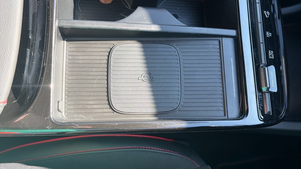Hyundai TUCSON 1.6T Plug-in Hybrid N Line Edition 5dr Auto Estate - Image 32