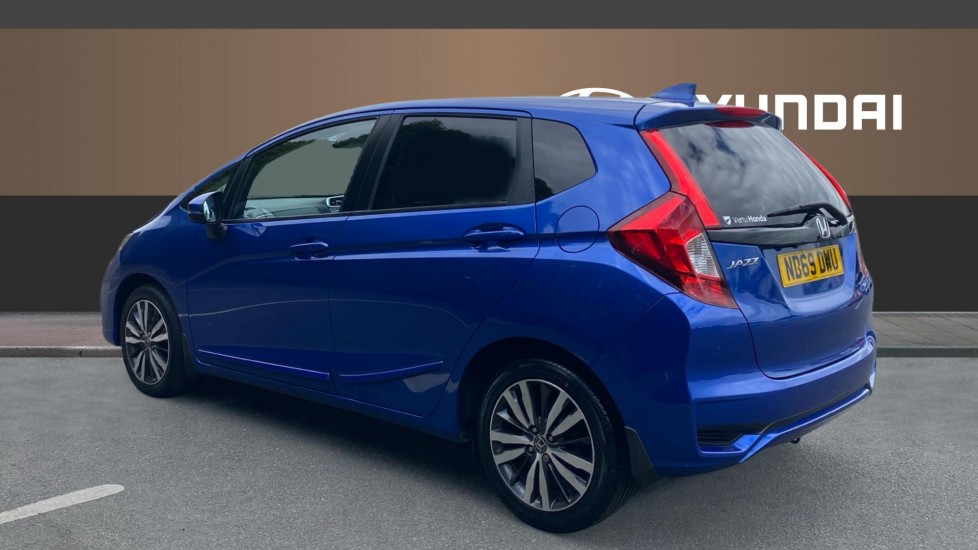 Honda Jazz 1.3 i-VTEC EX Navi 5dr Petrol Hatchback - Image 2
