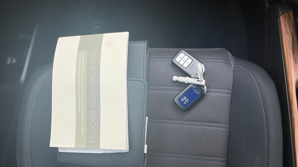 Honda CR-V 2.0 i-MMD Hybrid SE 2WD 5dr eCVT Hybrid Estate - Image 19