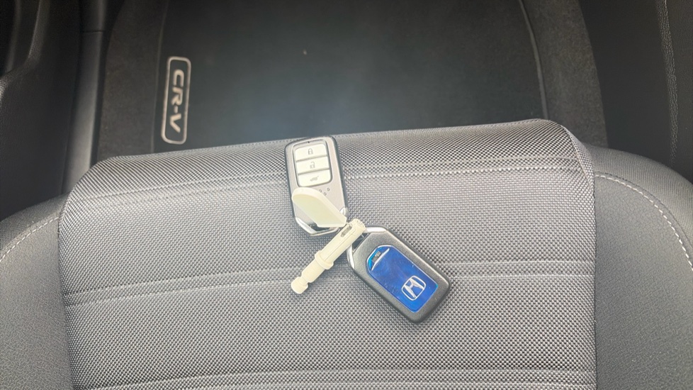Honda CR-V 2.0 i-MMD Hybrid SE 2WD 5dr eCVT Hybrid Estate - Image 20