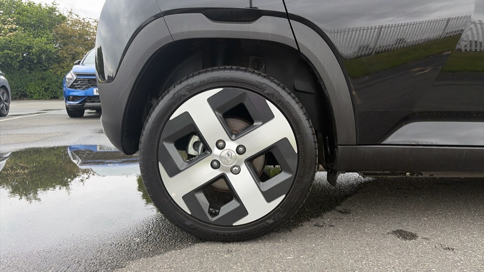 Hyundai INSTER 85kW 02 49kWh 5dr Auto Electric Hatchback - Image 7
