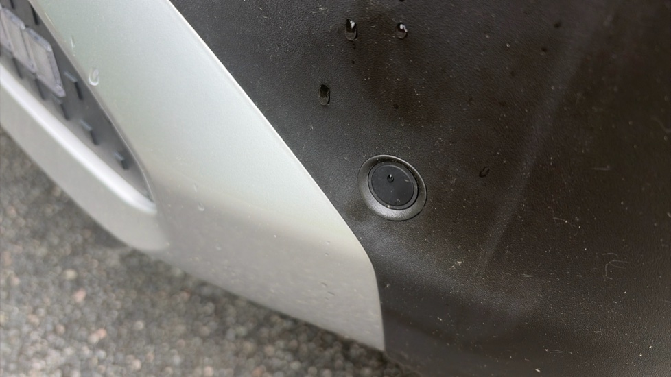 Hyundai INSTER 85kW 02 49kWh 5dr Auto Electric Hatchback - Image 23