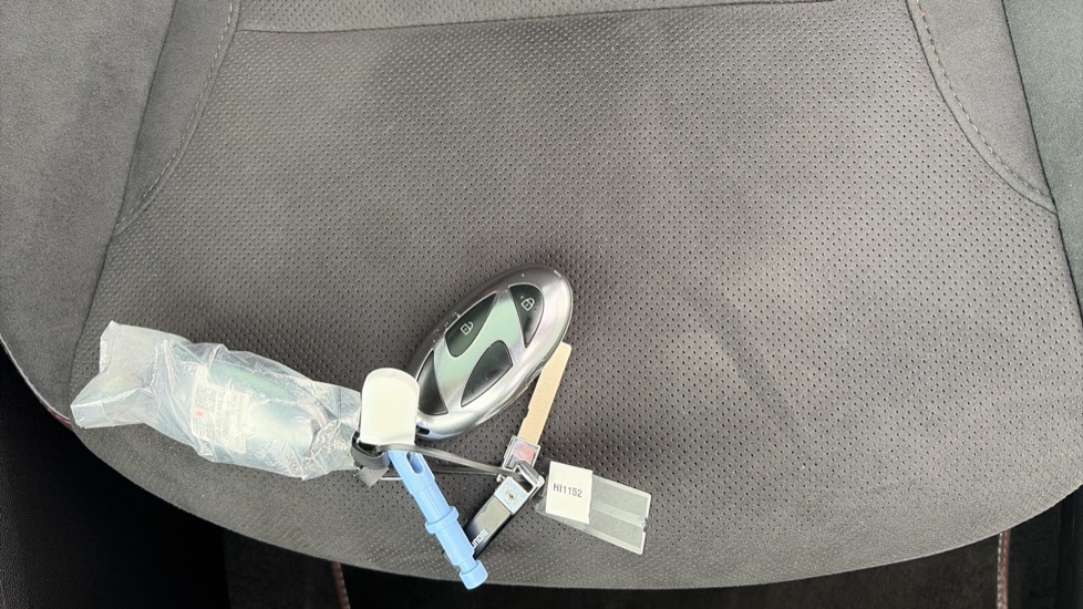 Hyundai TUCSON 1.6T Hybrid N Line S 5dr Auto Hybrid Estate - Image 20